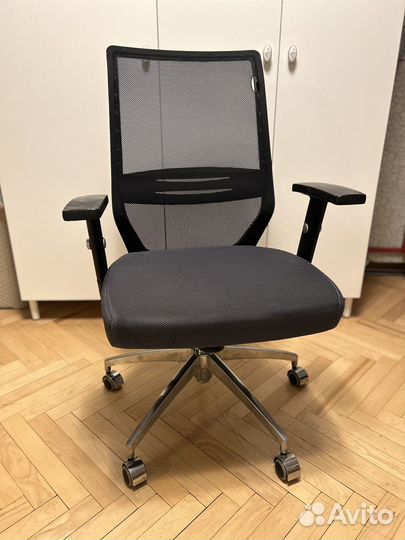 Кресло компьютерное Aero Unitex, б/у