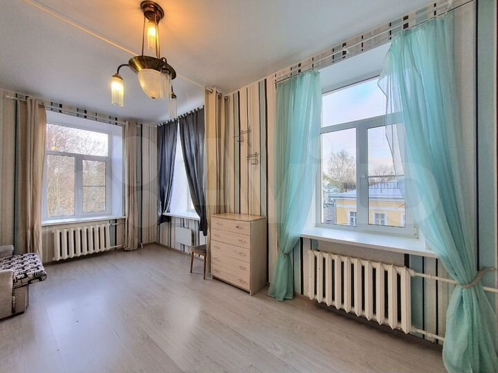Комната 20,6 м² в 5-к., 3/3 эт.