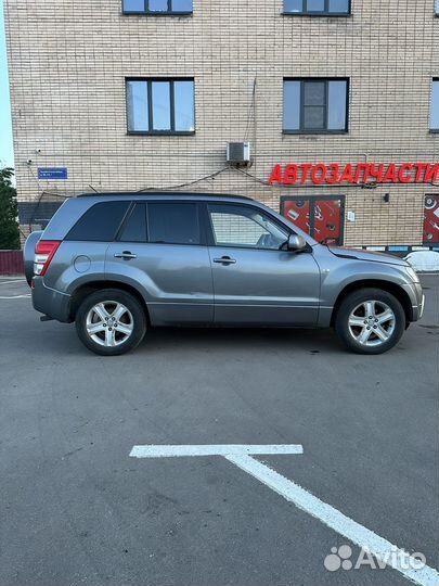 Suzuki Grand Vitara 2.0 AT, 2006, 210 000 км