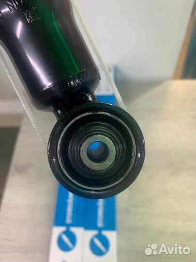 Амортизатор газовый задний Volkswagen Polo