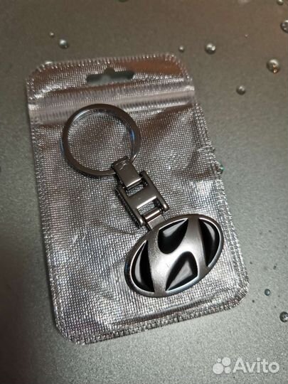 Брелок для ключей авто