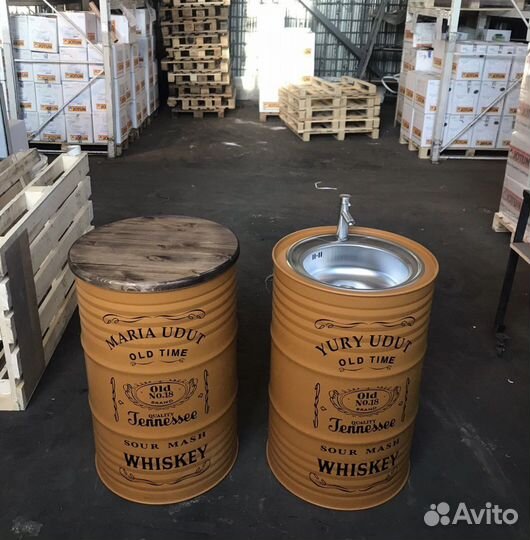 Мебель из бочек