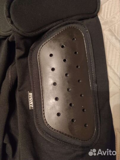 Шорты защитные для сноуборда мужские