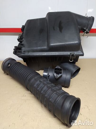 Корпус фильтра воздушного Mersedes Vito638