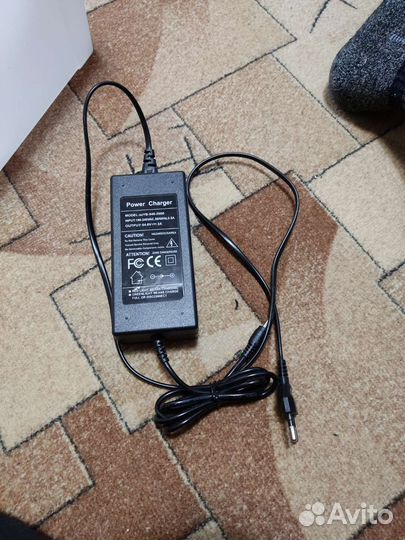 Зарядка 54.6v 2A