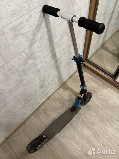 Самокат двухколесный