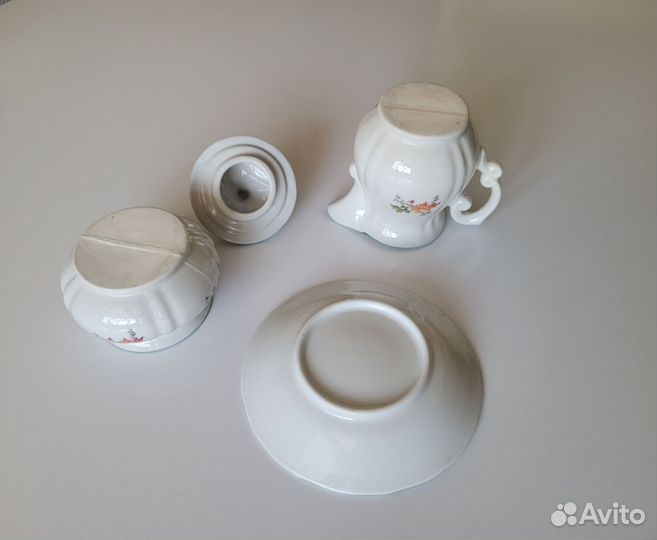 Сахарница и молочник фарфор