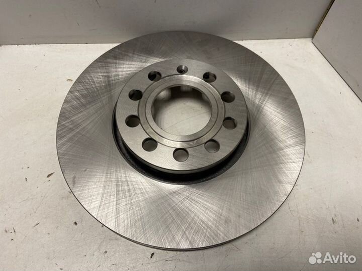 Диск тормозной передний вентилируемый Volkswagen