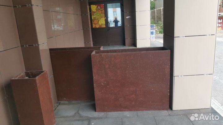 Кашпо бетонное