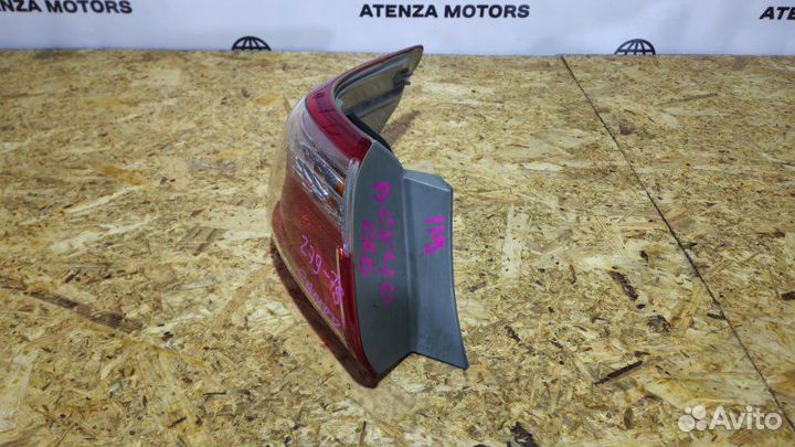 Фонарь задний левый toyota camry acv40 рест