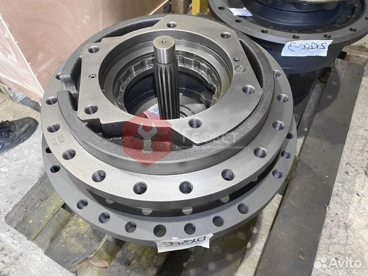 Бортовой редуктор Doosan DX300LC 170401-00048B