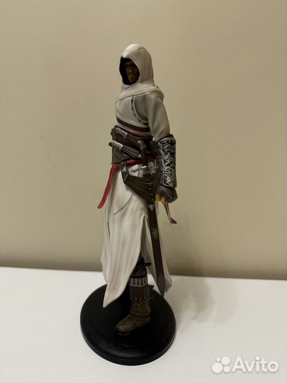 Фигурки Assassins creed Altair