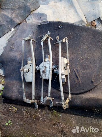 Трапеция стеклоочистителя от Тойота Авенсис 1