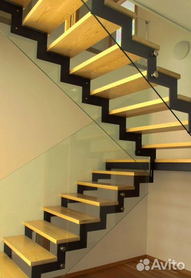 Лястница г-образная