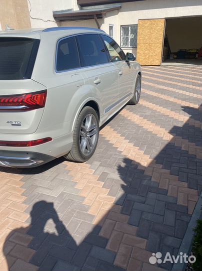Audi Q7 3.0 AT, 2021, 4 500 км
