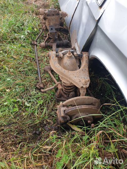 Передняя балка газ 31105