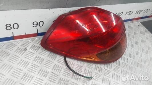 Фонарь задний левый subaru legacy 4 (97N22MX01)