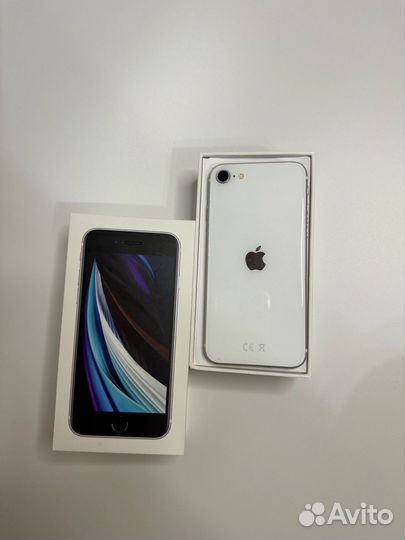 iPhone SE, 64 ГБ