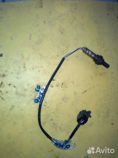 Датчик кислородный на mazda demio dw B3