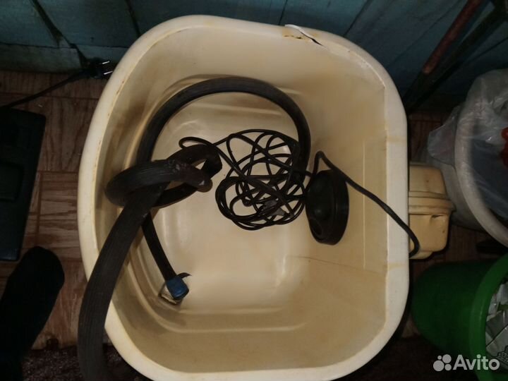 Машинка-малютка