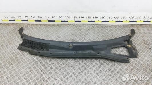 Накладка декоративная (жабо, дождевик) chrysler 30