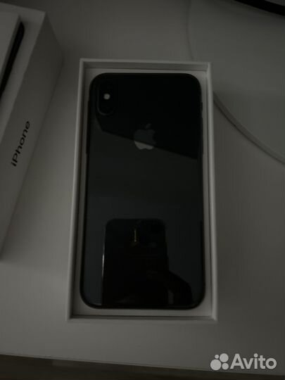 iPhone X, 64 ГБ