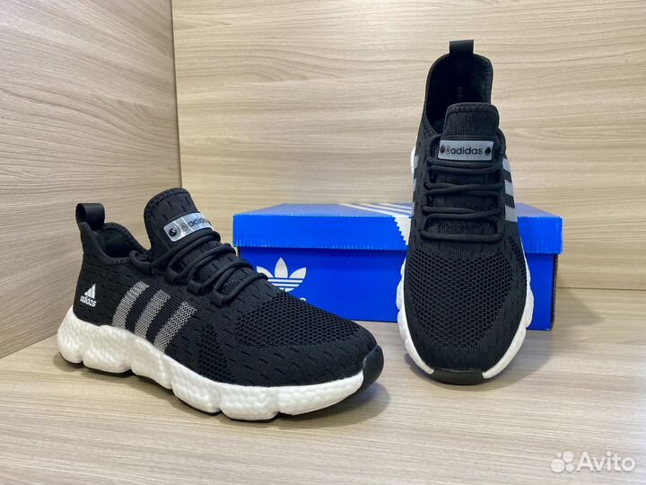 Кроссовки Adidas летние мужские новые