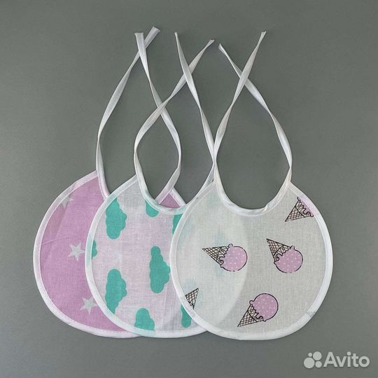 Слюнявчик нагрудник