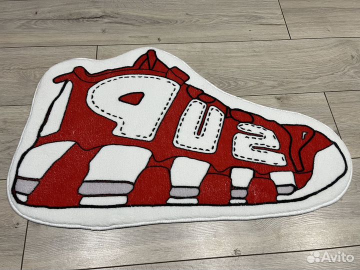 Supreme x Nike Air More Uptempo red