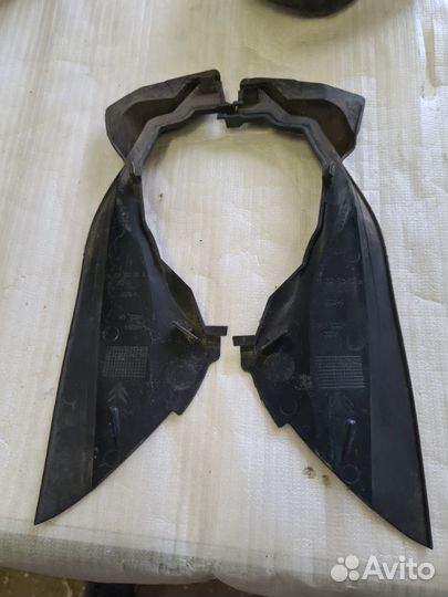 Решетка под лобовое стекло Citroen C4 2006