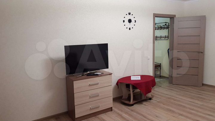 2-к. квартира, 57 м², 4/5 эт.