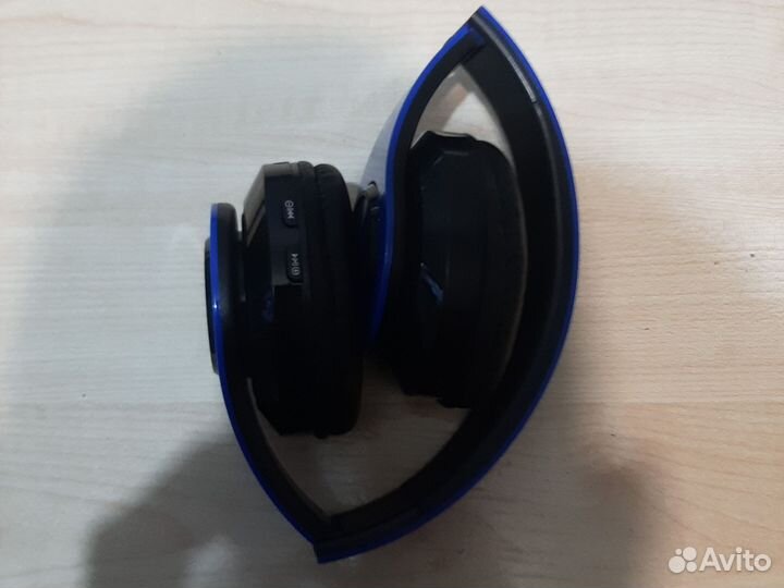 Беспроводные наушники