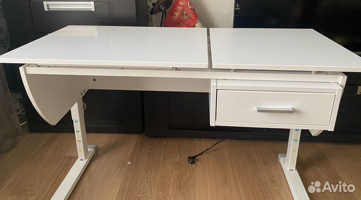 Школьная парта растущая