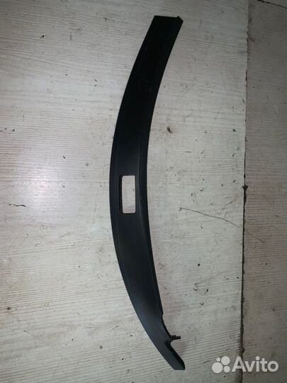 Накладка стоп-сигнала задняя правая Nissan Murano