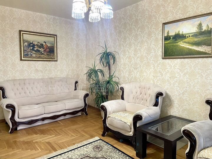 2-к. квартира, 60 м², 2/5 эт.