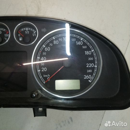 Приборная панель VW Passat B5