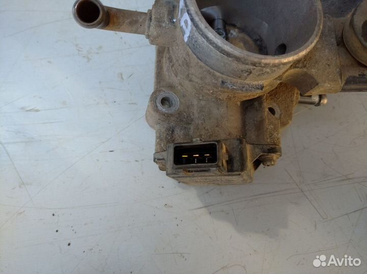 Заслонка дроссельная Киа Спектра