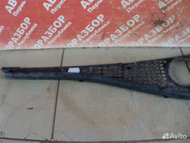 Жабо правое LADA Largus R90 VAZ-21129 2019