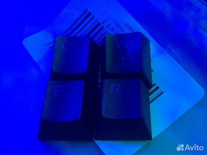 Черные кейкапы qwer на механическую клавиатуру