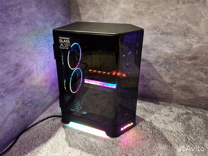 SFF игровой компьютер Ryzеn 5 5600x/RTX 4060/16GB