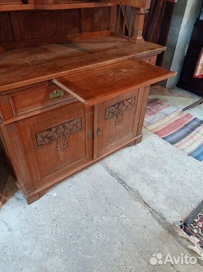 Шкаф Буфет старинный. Модерн