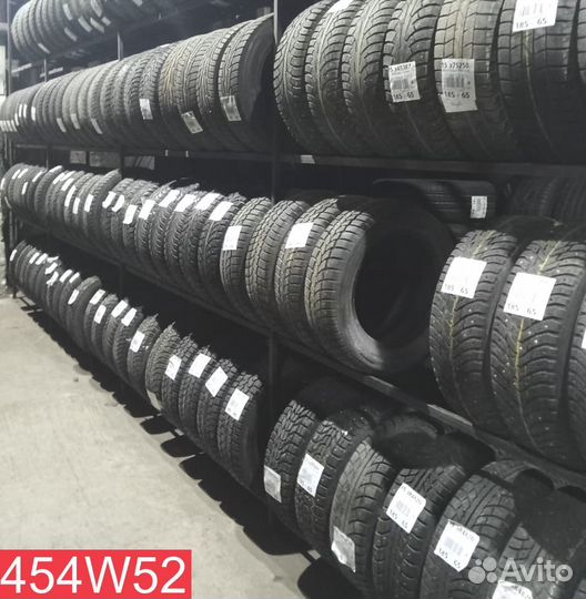 Dunlop SP Winter Ice 02 195/65 R15 93P