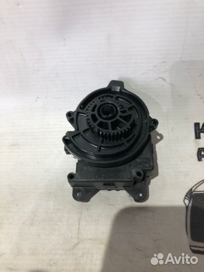 Сервопривод заслонок печки Lexus Rx 350 DBA-GGL10W