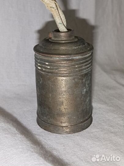 Старинный патрон для светильника