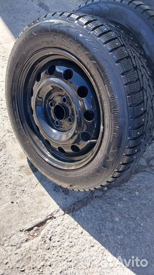 Nokian Tyres Hakkapeliitta 7 185/65 R15 92