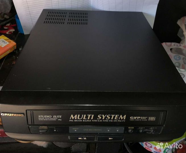Видеомагнитофон Grundig
