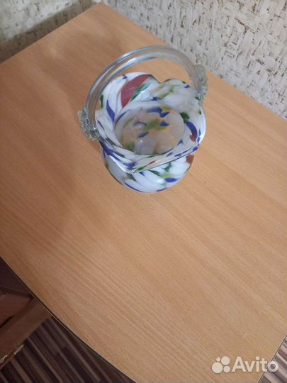 Ваза конфетница цветное стекло