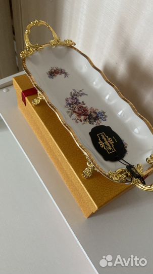 Фарфоровая посуда блюдо