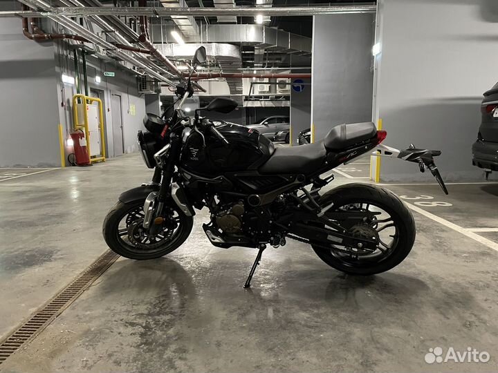 Voge 300ac 208км пробег