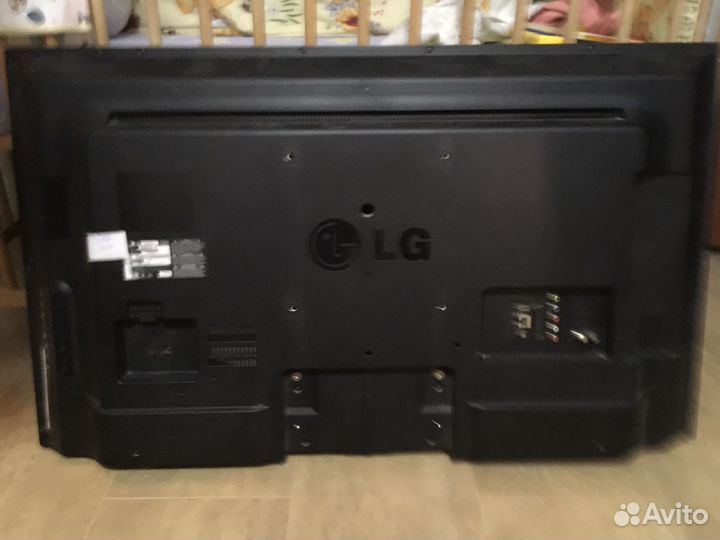 Продам телевизор LG 42 дюйма
